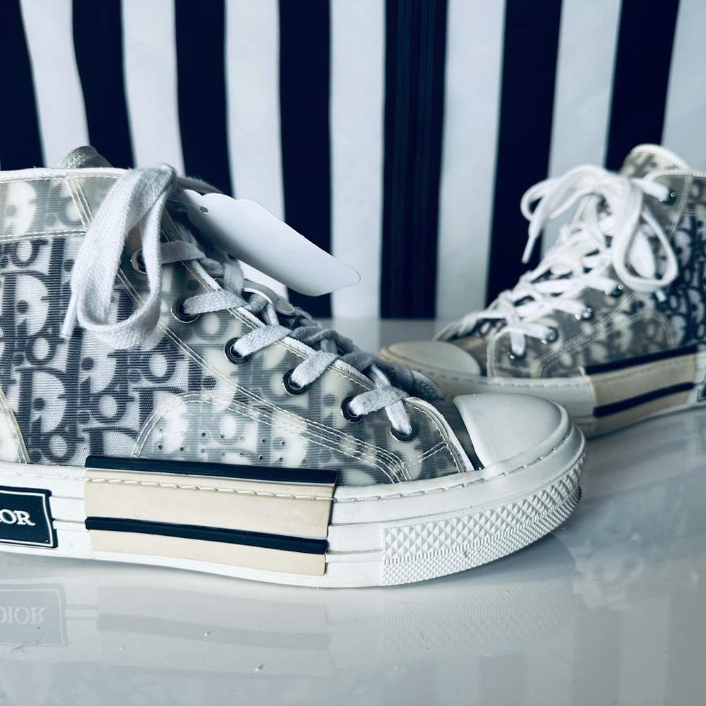 FINAL PRICE DROP!!! Christian Dior B23 HIGH-TOP SNEAKER